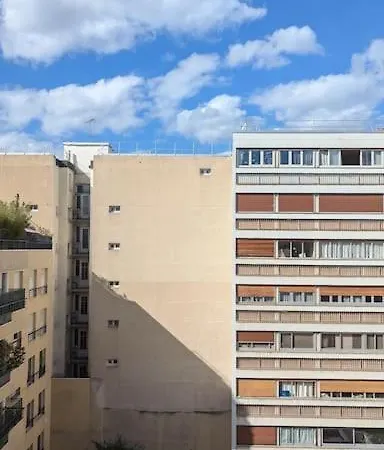 Apartment Esprit Vintage Avec Piscine, Proche Du Metro Paris