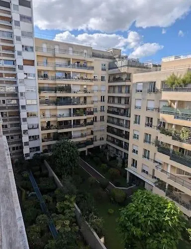 Appartement Esprit Vintage Avec Piscine, Proche Du Métro *